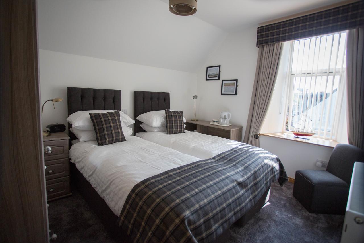 By The Bay Bed and Breakfast Cruden Bay Buitenkant foto