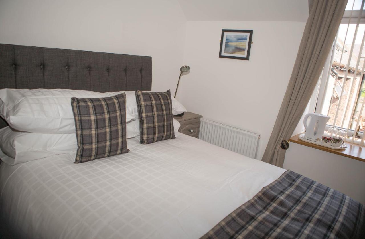 By The Bay Bed and Breakfast Cruden Bay Buitenkant foto